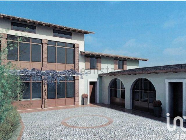 Casa in vendita a Calcinato, Lombardia