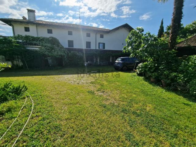 Casa in vendita a Santa Maria La Longa, Friuli-Venezia Giulia