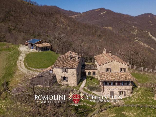 Casa in vendita a Pereto, Sant'Agata Feltria