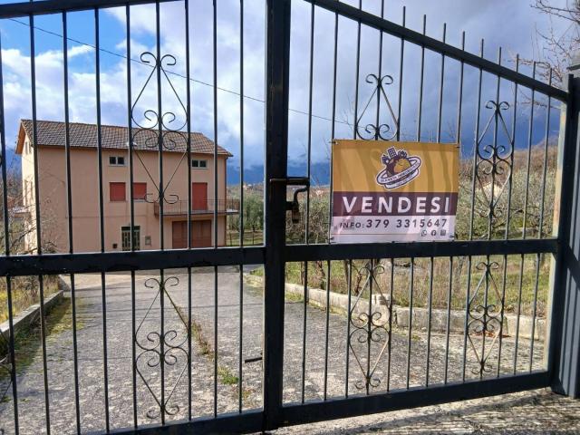 Casa in vendita a Satriano Di Lucania, Basilicata