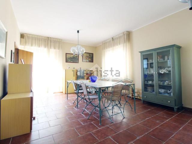 Casa in vendita a Unione dei Comuni della Val Vibrata, Tortoreto