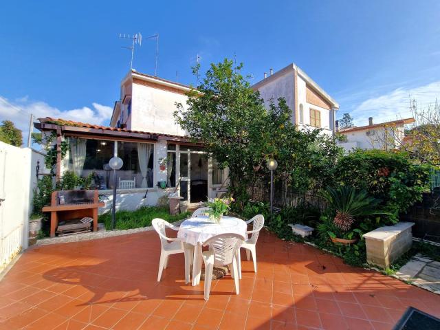 Casa in vendita a Piscinari, Roma Capitale