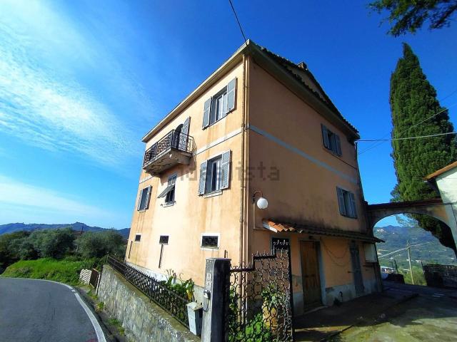Casa in vendita a Villa, Bolano