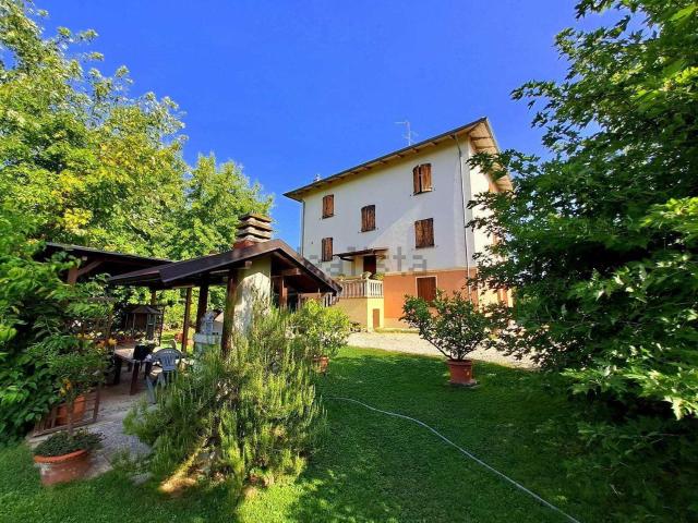 Casa in vendita a Unione di comuni Terre di Castelli, Vignola