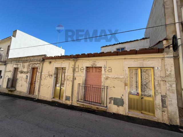 Casa in vendita a Buscemi, Siracusa