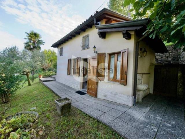 Casa in vendita a Gandosso, Bergamo