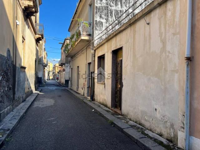 Casa in vendita a Giarre, Sicilia
