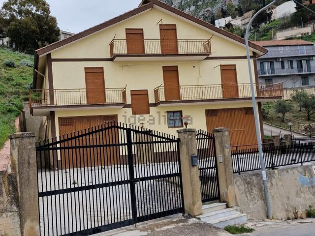 Casa in vendita a Sutera, Sicilia