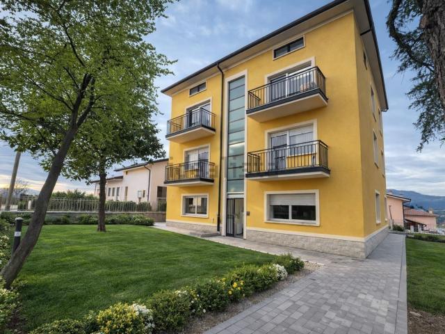 Casa in vendita a Corrubbio di Negarine, San Pietro In Cariano