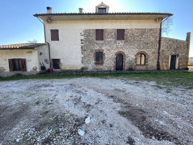 Casa in vendita a Orte, Lazio