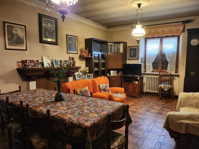 Casa in vendita a Iggio, Reggio Emilia