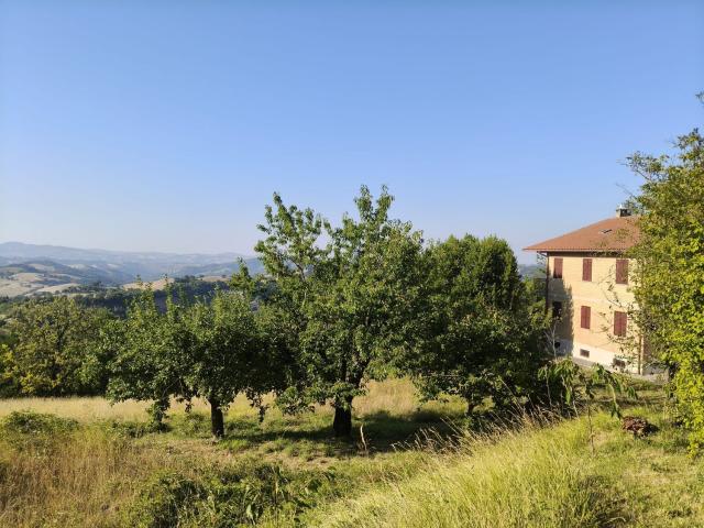 Casa in vendita a Mazzaferro, Urbino