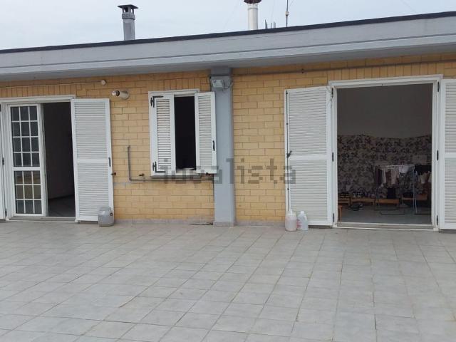 Casa in vendita a Marche, Macerata