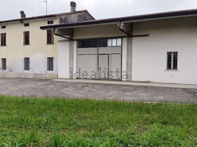 Casa in vendita a Castel Goffredo, Lombardia