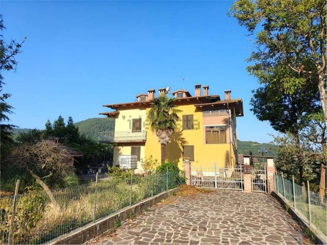 Casa in vendita a Unione dei comuni del Frignano, Serramazzoni