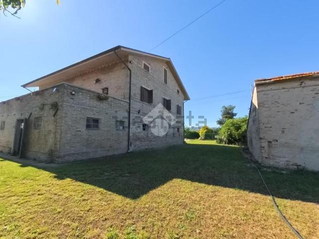 Casa in vendita a Marche, Macerata