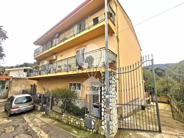 Casa in vendita a Partinico, Sicilia