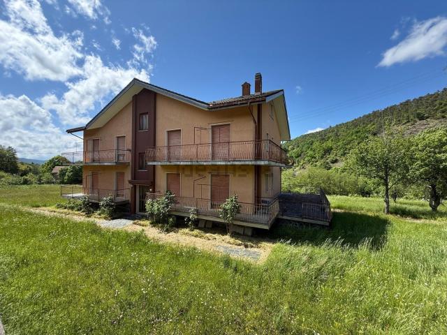 Casa in vendita a Sassello, Liguria