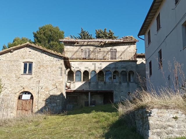 Casa in vendita a Assisi, Umbria