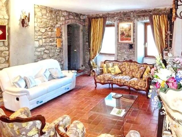 Casa in vendita a Unione di comuni Montana Lunigiana, Villafranca In Lunigiana