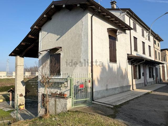 Casa in vendita a Arena Po, Lombardia