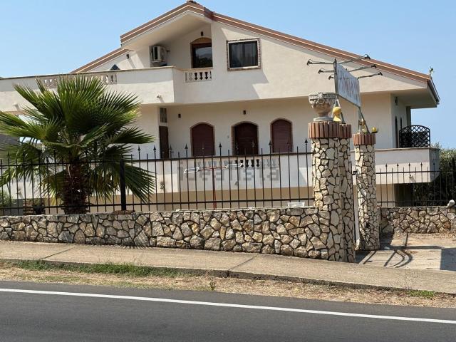 Casa in vendita a Brivadi, Ricadi