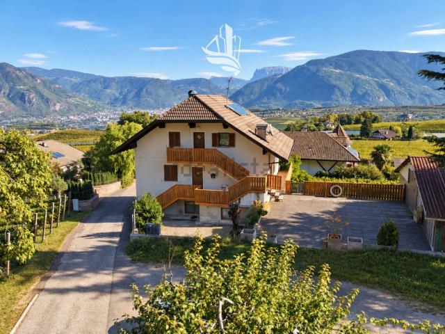 Casa in vendita a Berg - Monte, Eppan an der Weinstraße - Appiano sulla Strada del Vino