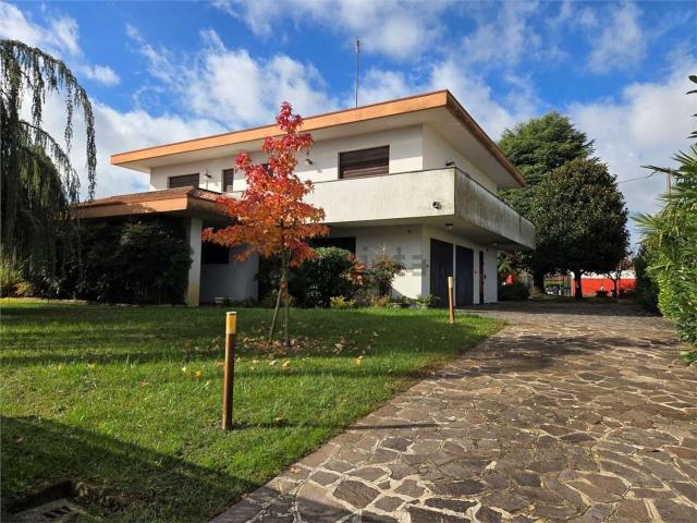Casa in vendita a Fiesso D'artico, Veneto