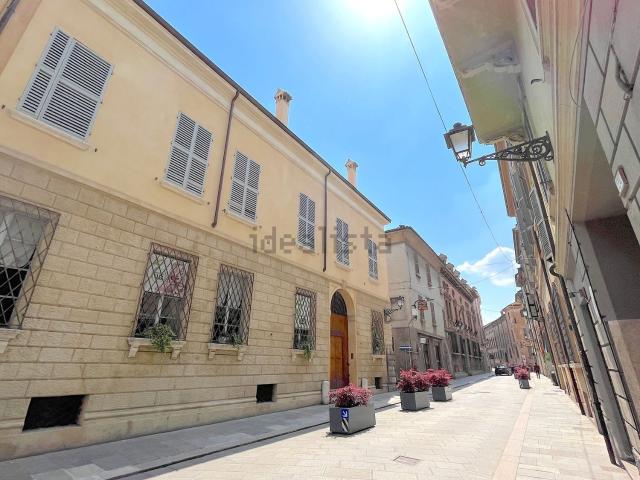 Casa in vendita a San Giacomo città, Re