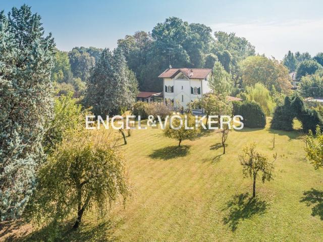 Casa in vendita a Monza, Rondò dei Pini