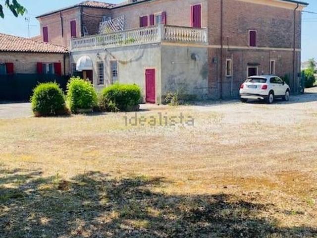 Casa in vendita a Ferrara, Reggio Emilia