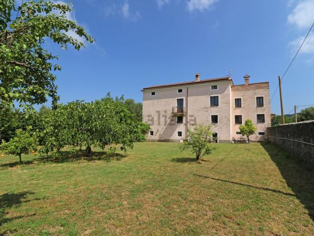 Casa in vendita a Ceraso, Campania