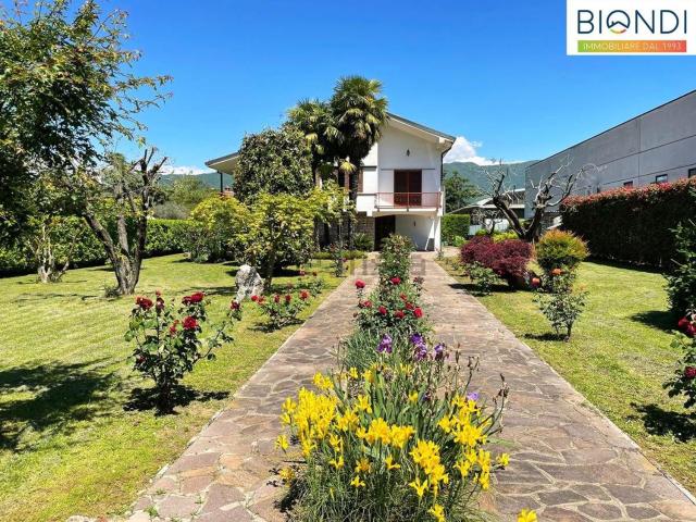 Casa in vendita a Trescore Balneario, Lombardia