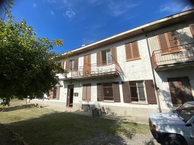 Casa in vendita a Voghera, Lombardia