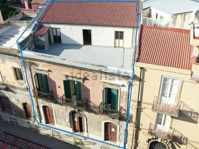Casa in vendita a Barcellona, Barcellona Pozzo Di Gotto