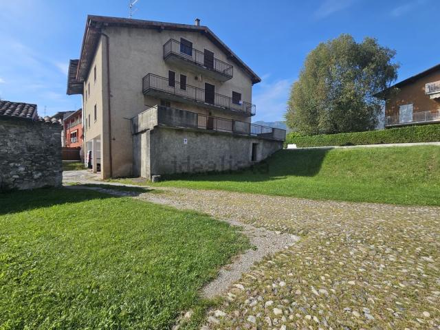 Casa in vendita a San Lorenzo di Rovetta, Rovetta