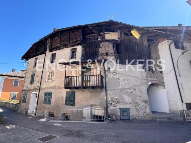Casa in vendita a Comunità della Valle di Sole, Malè