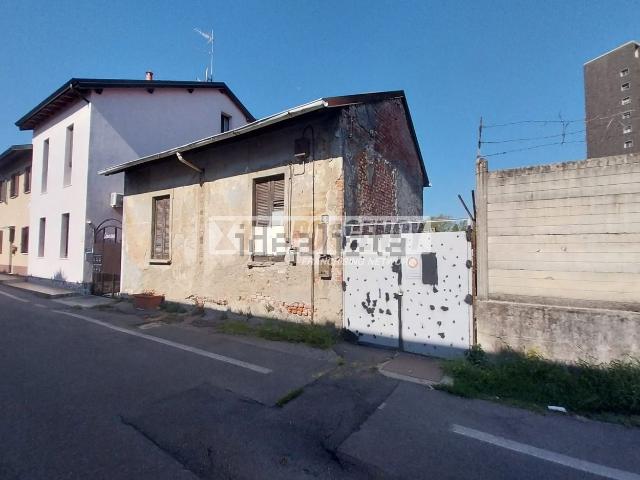 Casa in vendita a Municipio 8 di Milano, Milano