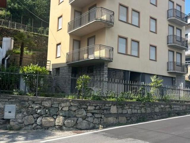 Casa in vendita a Sondrio, Lombardia