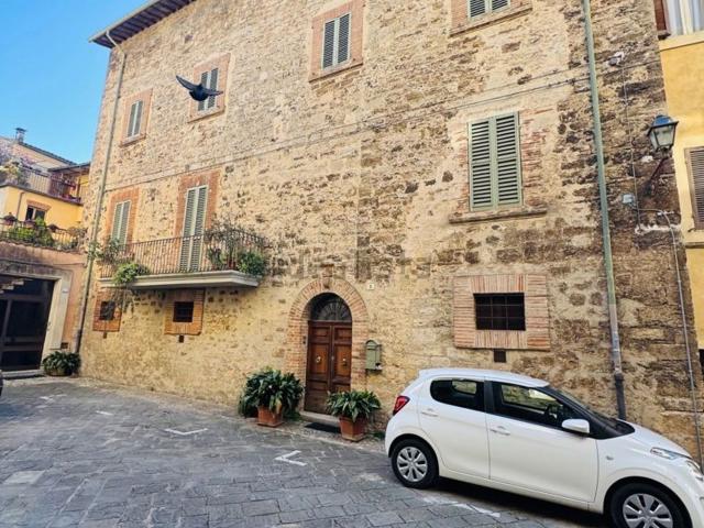 Casa in vendita a Acquasparta, Umbria