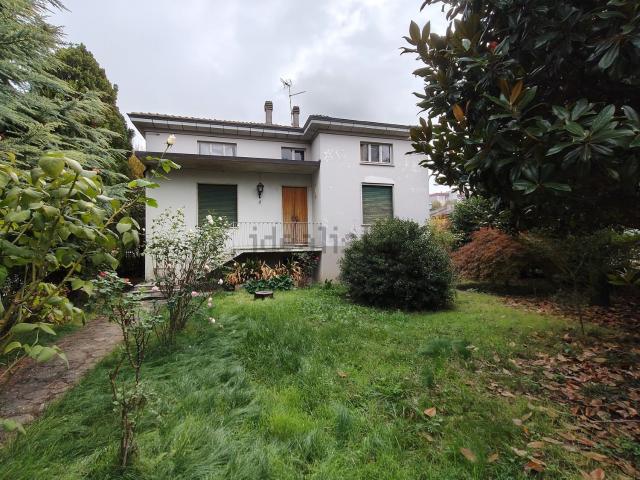 Casa in vendita a Fiorenzuola d'Arda, Piacenza