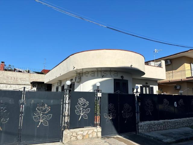 Casa in vendita a Località Case Sparse, Cardito