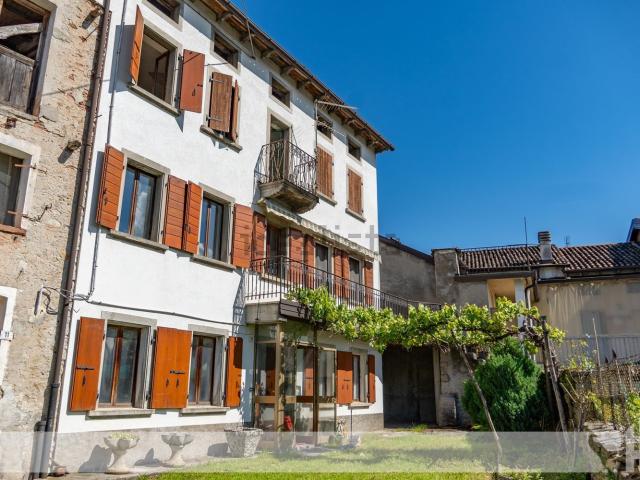 Casa in vendita a Borgo Valbelluna, Villa Di Villa
