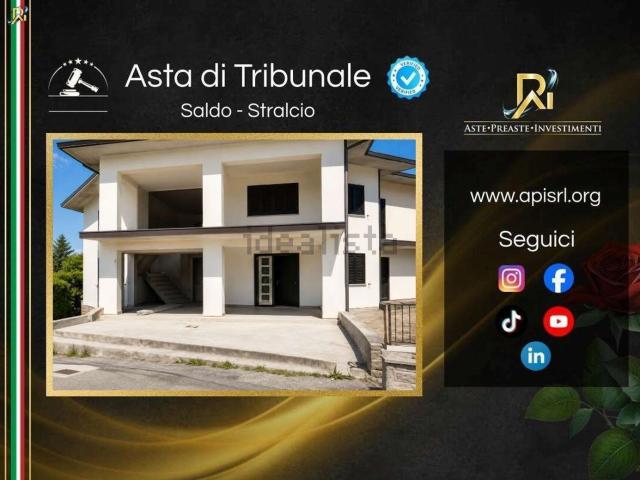 Casa in vendita a Collelongo, Abruzzo