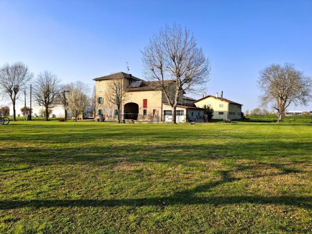 Casa in vendita a Pieve Modolena, Re
