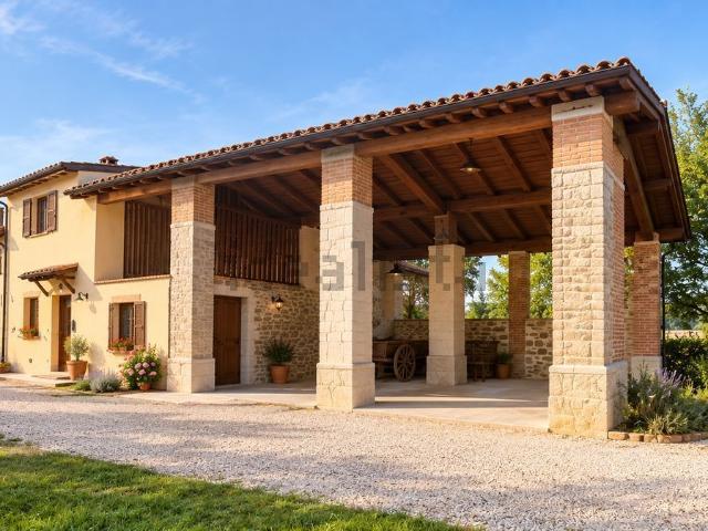 Casa in vendita a El Siglode al Reina, Sarmato