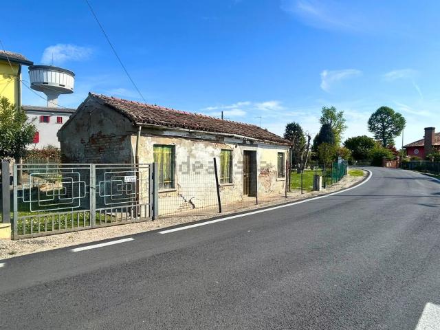 Casa in vendita a Adria, Veneto