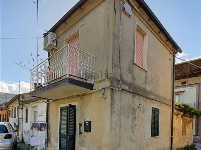 Casa in vendita a Taurianova, Reggio Calabria