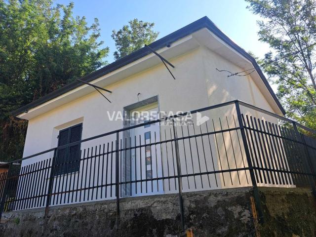Casa in vendita a Carrara, Toscana