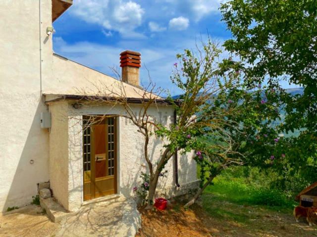 Casa in vendita a Belmonte Del Sannio, Molise